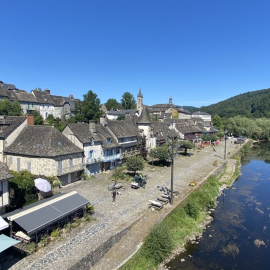  AGENCE DORDOGNE VALLEE : Maison / Villa | ARGENTAT-SUR-DORDOGNE (19400) | 99 m2 | 158 470 € 