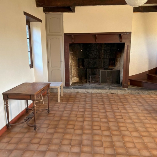  AGENCE DORDOGNE VALLEE : Maison / Villa | SAINT-MARTIAL-ENTRAYGUES (19400) | 82 m2 | 76 300 € 