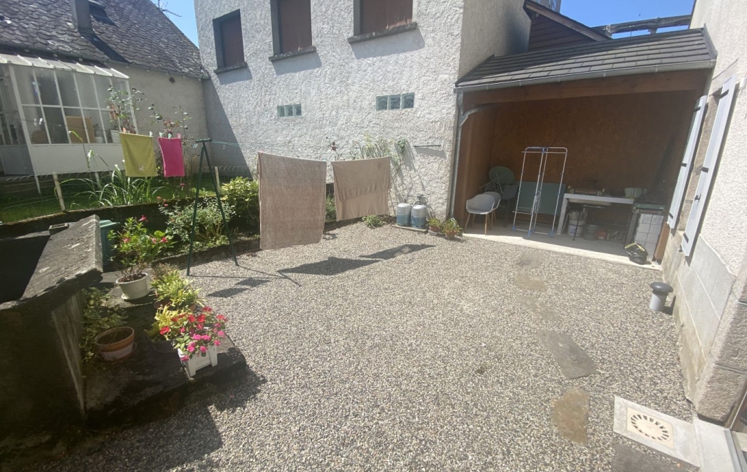 AGENCE DORDOGNE VALLEE : Appartement | ARGENTAT-SUR-DORDOGNE (19400) | 29 m2 | 395 € 