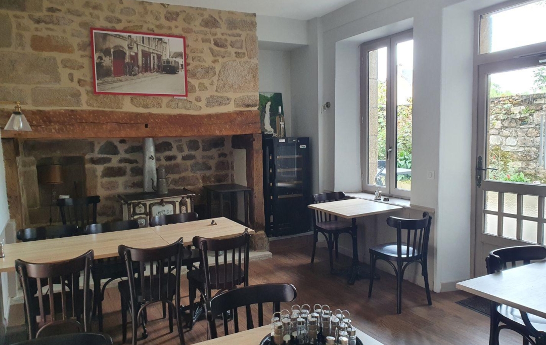 AGENCE DORDOGNE VALLEE : Local / Bureau | MARCILLAC-LA-CROISILLE (19320) | 370 m2 | 320 600 € 