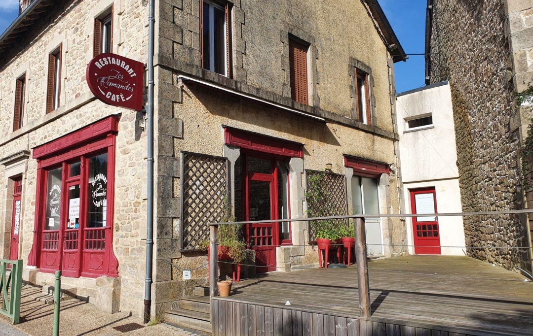 AGENCE DORDOGNE VALLEE : Office | MARCILLAC-LA-CROISILLE (19320) | 370 m2 | 320 600 € 