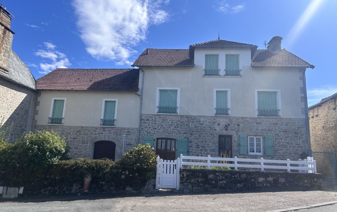 AGENCE DORDOGNE VALLEE : Maison / Villa | GOULLES (19430) | 143 m2 | 144 450 € 