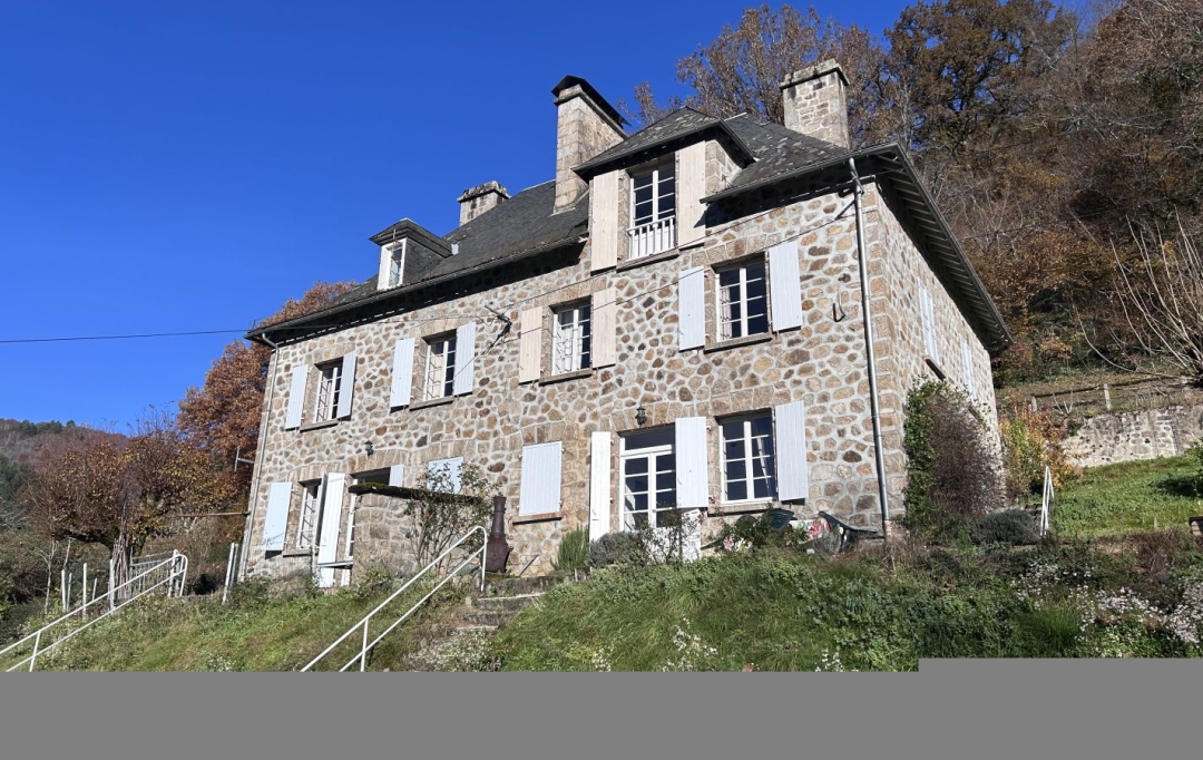 AGENCE DORDOGNE VALLEE : Maison / Villa | SERVIERES-LE-CHATEAU (19220) | 290 m2 | 262 500 € 