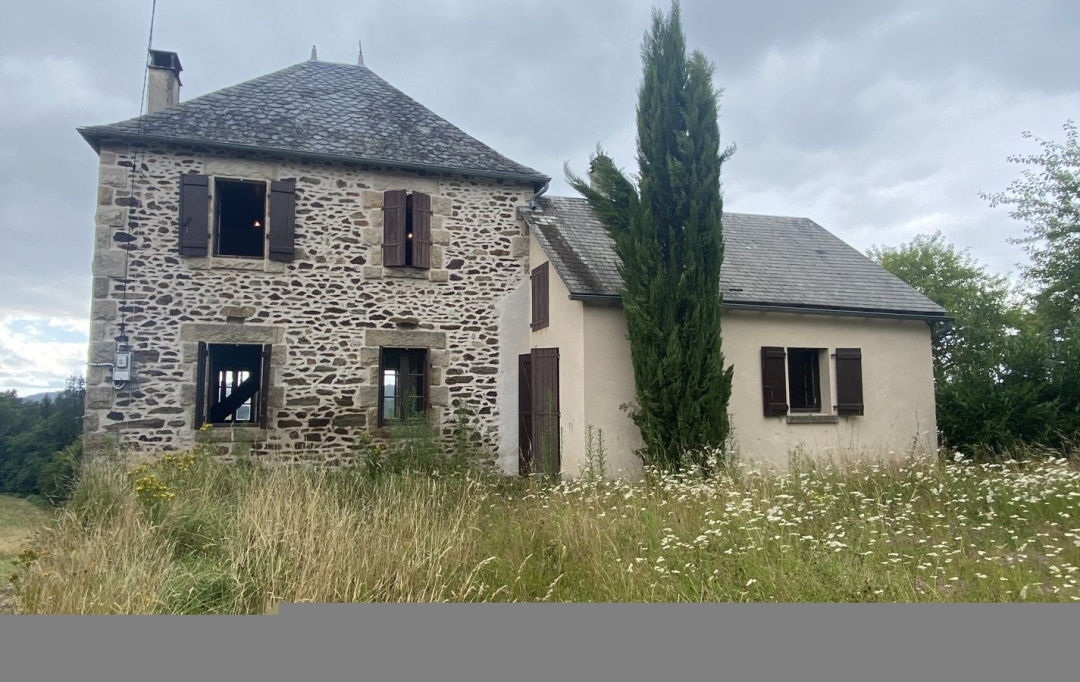 AGENCE DORDOGNE VALLEE : Maison / Villa | SAINT-MARTIAL-ENTRAYGUES (19400) | 82 m2 | 76 300 € 